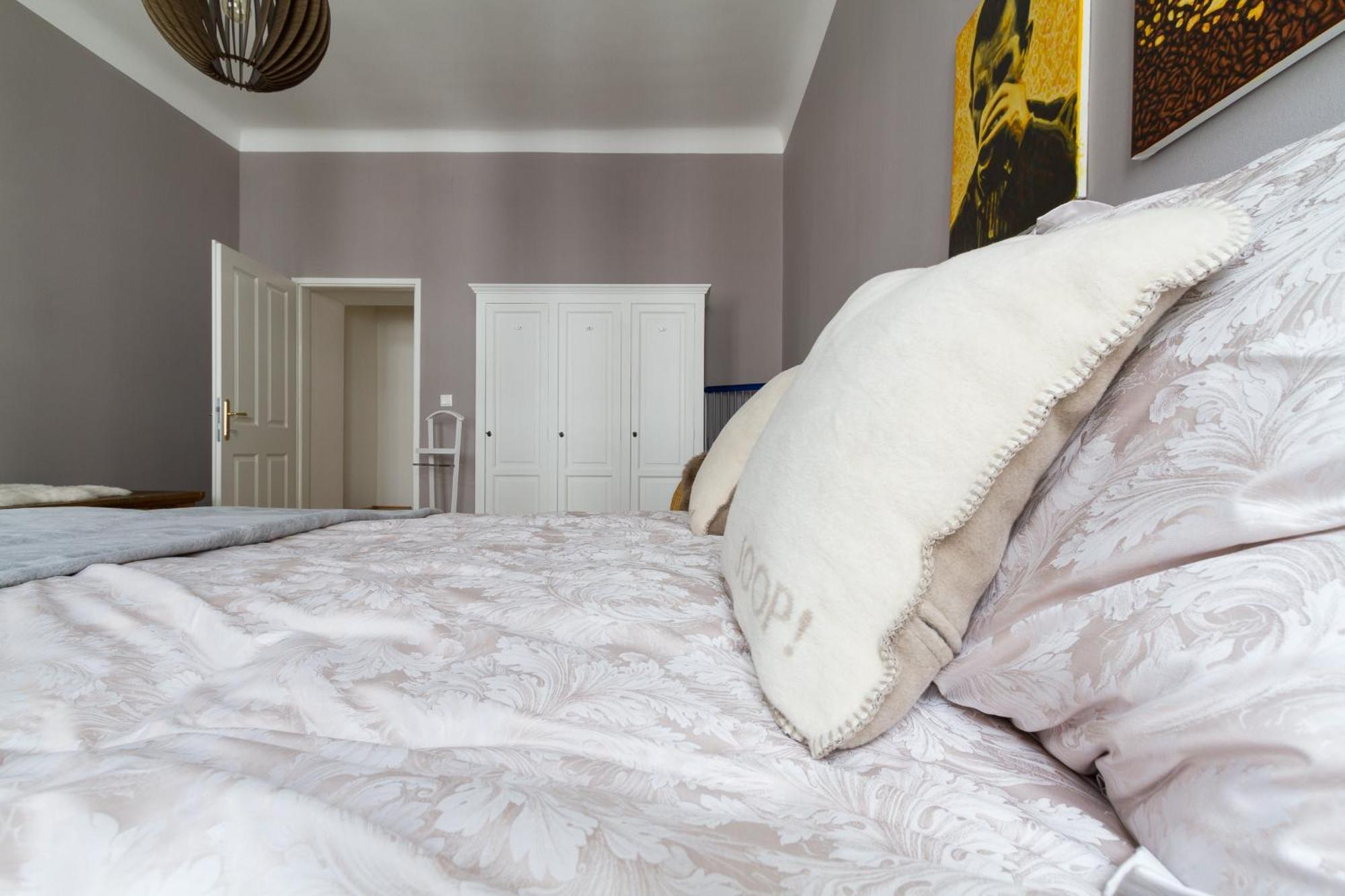 Apartment Vienna Your Home Abroad Bagian luar foto