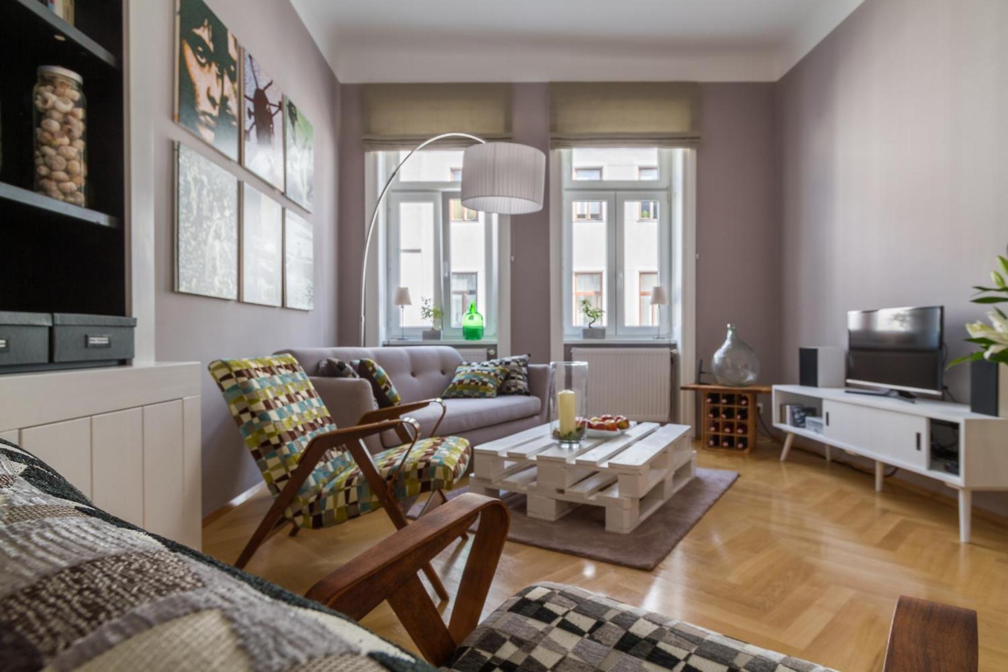 Apartment Vienna Your Home Abroad Bagian luar foto